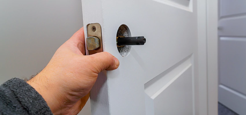 Nighttime Locksmith For Lock Repair in Margate, FL