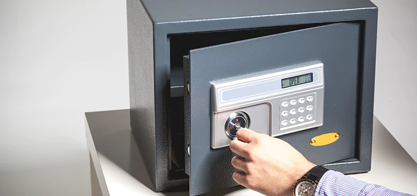 Jewelry Safe Unlocking Service in Margate, Florida