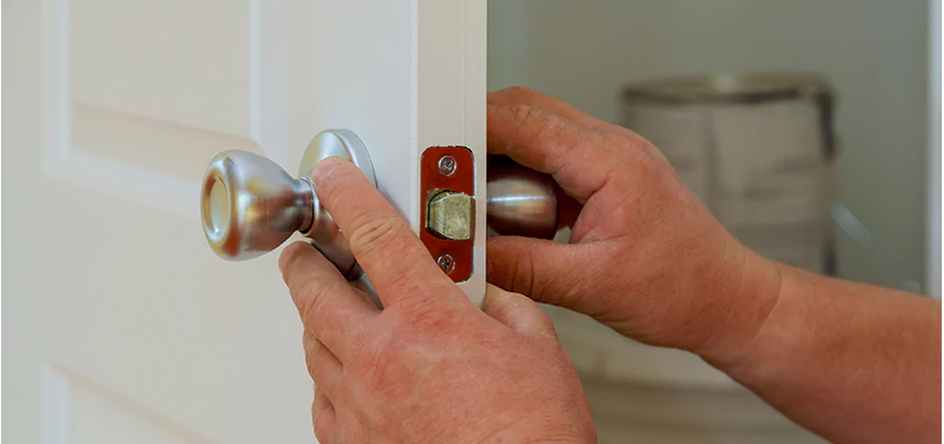 AAA Locksmiths For lock Replacement in Margate, Florida